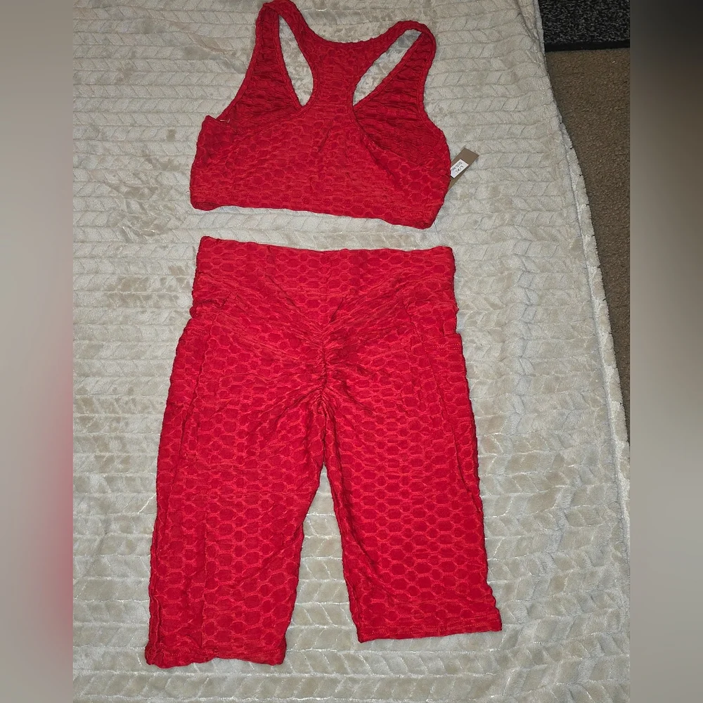 Workout Set - Picture 3 of 7